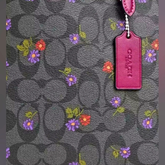 COACH 🥳HOST PICK🥳Mollie Tote Bag In Signature Canvas With Country Floral Print - Picture 5 of 8